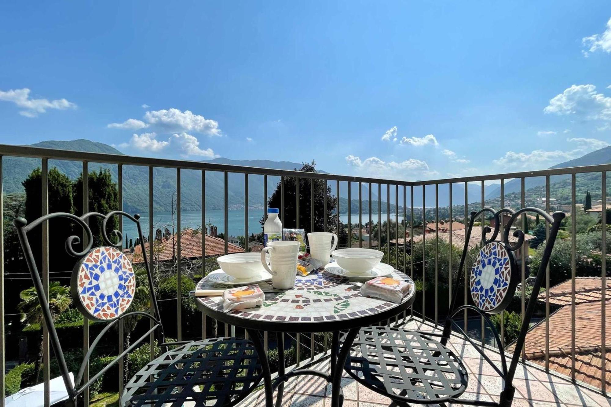 Belvedere Mansarda Тремеццо Экстерьер фото